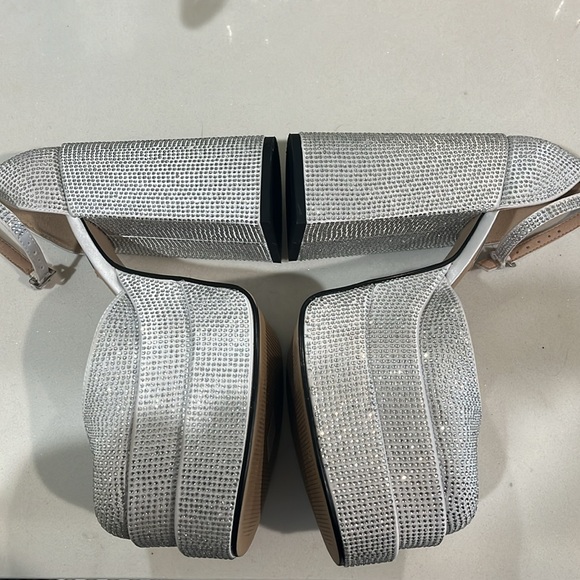 Steve Madden Charlize-R Rhinestones - Picture 10 of 11